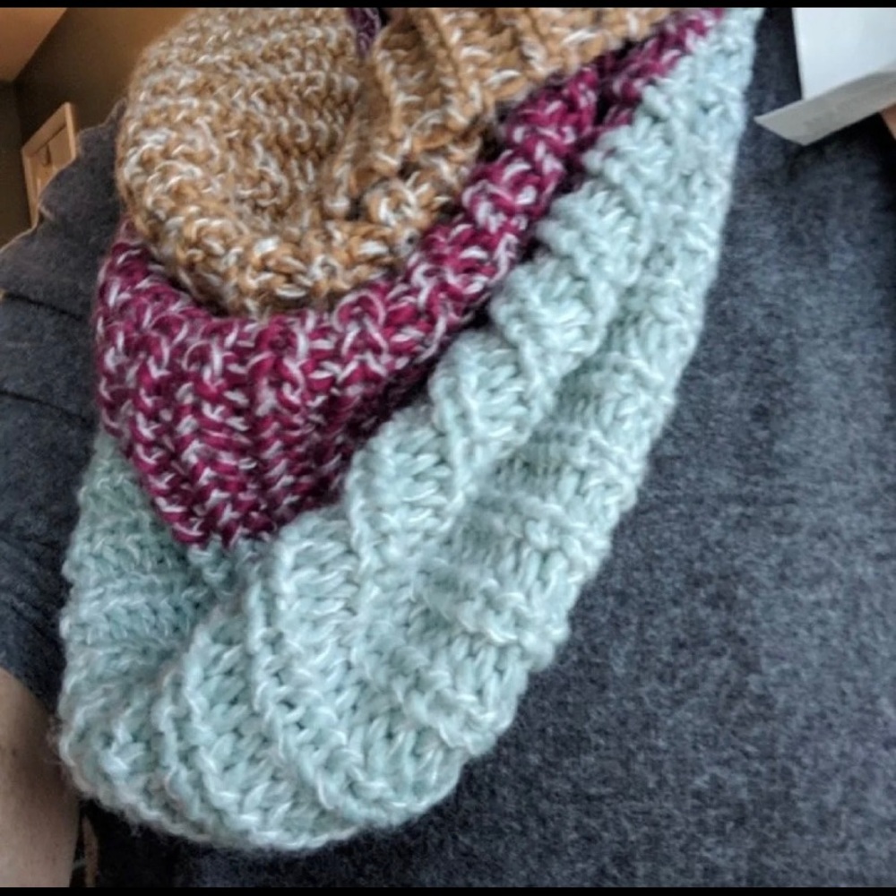 Infinity Scarf - Picture 4 of 4